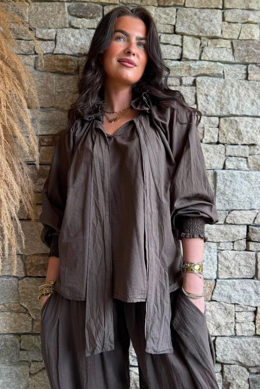 Larc Poet Blouse Chocolate